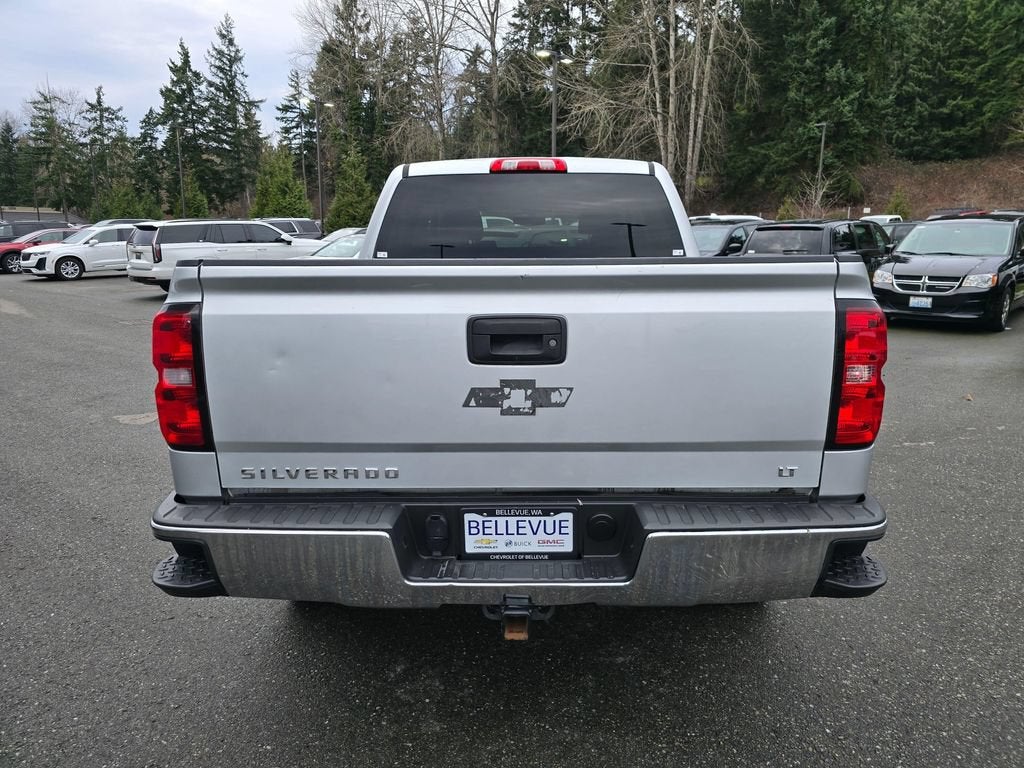 2015 Chevrolet Silverado 1500 — interior view