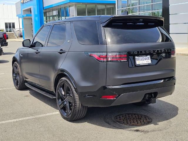 2023 Land Rover Discovery — rear three-quarter view